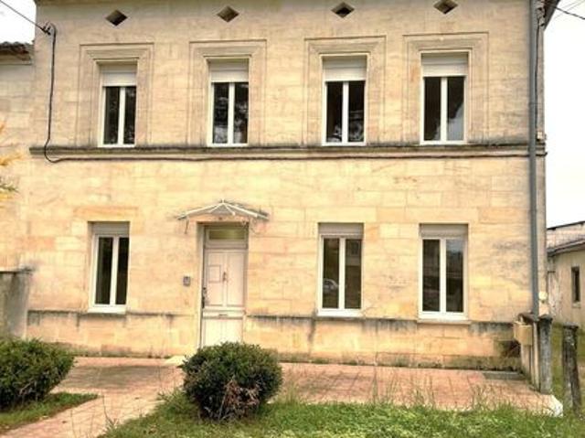 Maison 8 pièces 190 m²