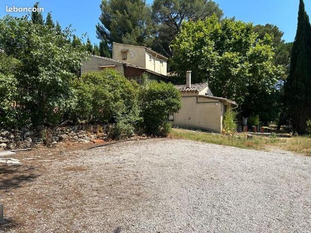 Maison 8 pièces 190 m²