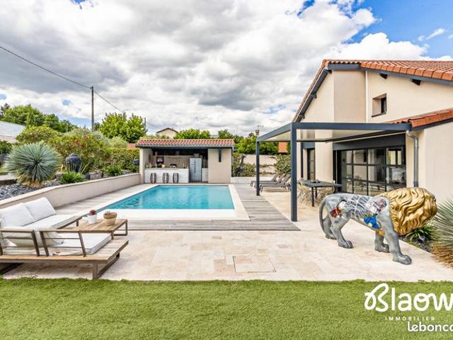 Maison 8 pièces 190 m²