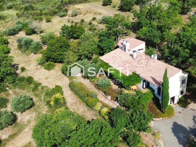 Maison 8 pièces 191 m²