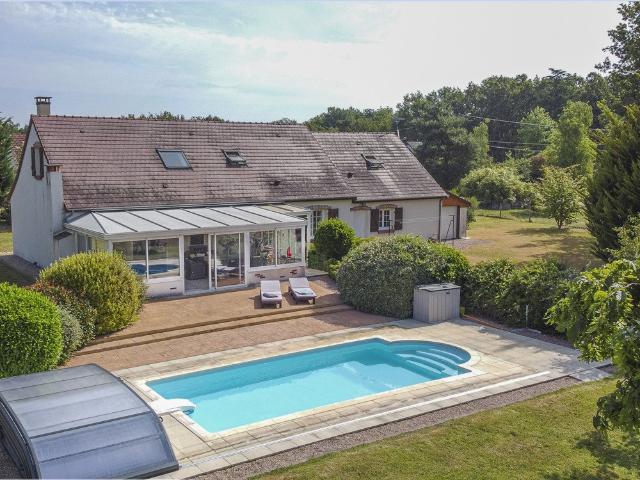 Maison 8 pièces 191 m²