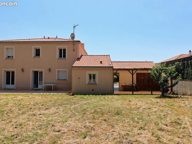 Maison 8 pièces 188 m²