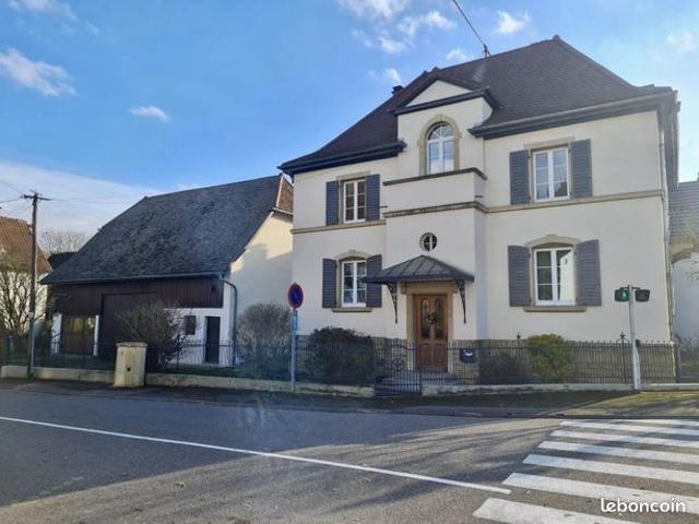 Maison 8 pièces 191 m²