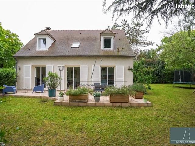 Maison 8 pièces 191 m²