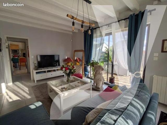 Maison 8 pièces 191 m²