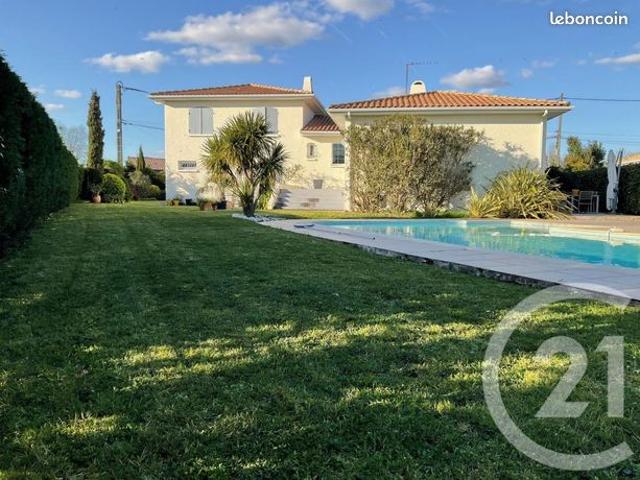 Maison 8 pièces 191 m²