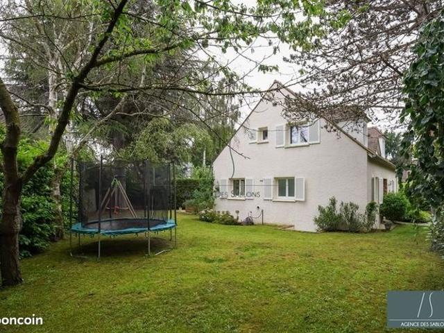 Maison 8 pièces 191 m²