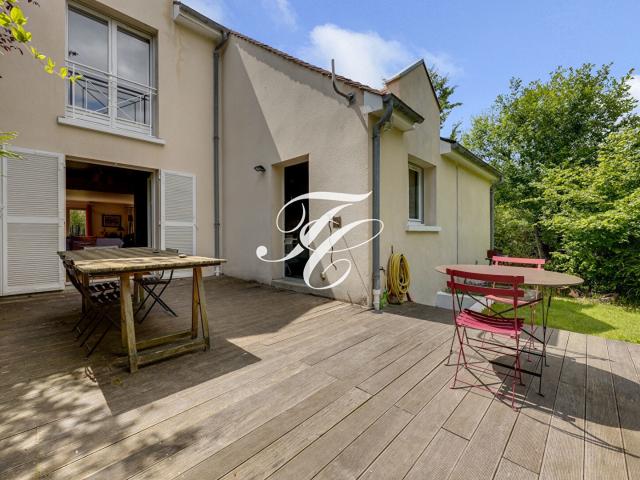 Maison 8 pièces 191 m²