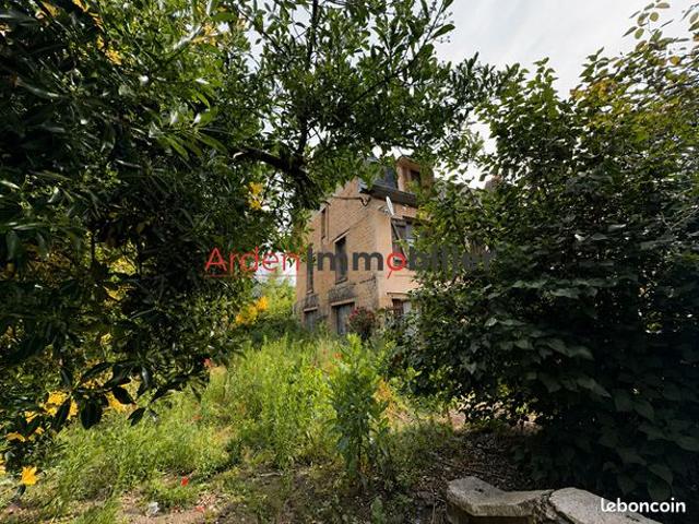 Maison 8 pièces 191 m²