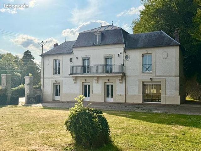 Maison 8 pièces 192 m²