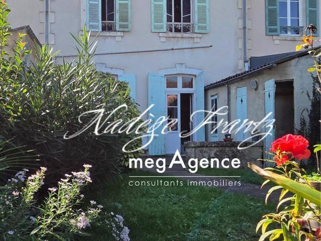 Maison 8 pièces 192 m²