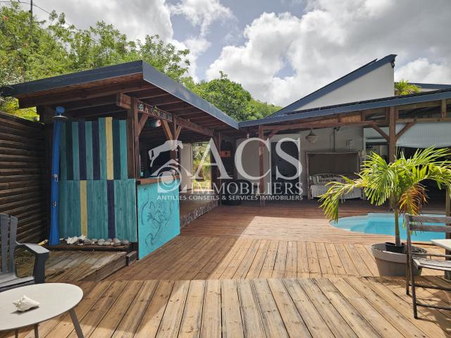 Maison 8 pièces 192 m²