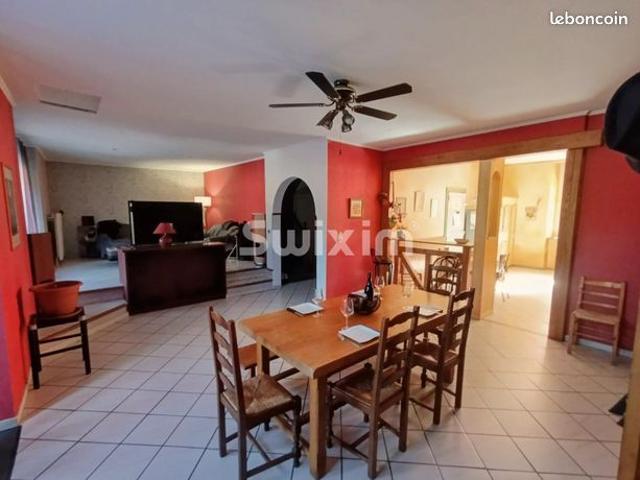 Maison 8 pièces 192 m²