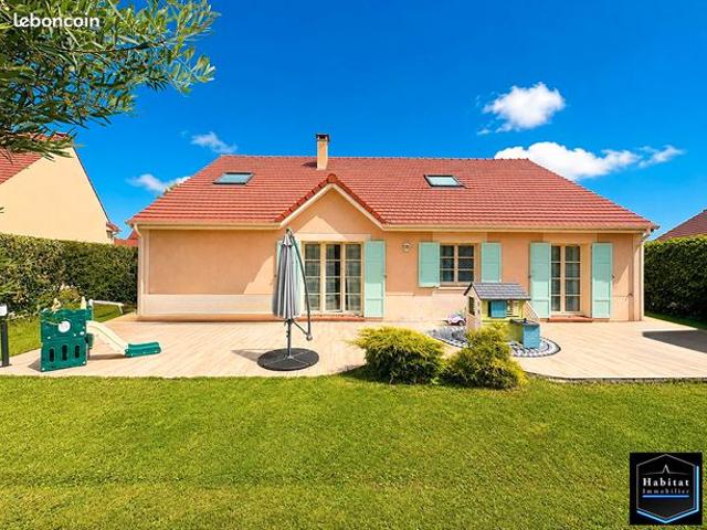 Maison 8 pièces 192 m²
