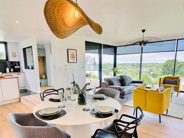 Maison 8 pièces 192 m²
