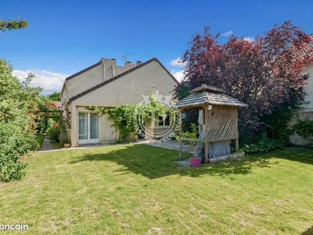 Maison 8 pièces 192 m²