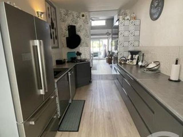 Maison 8 pièces 192 m²