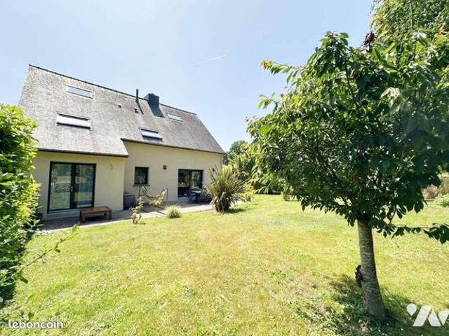 Maison 8 pièces 192 m²