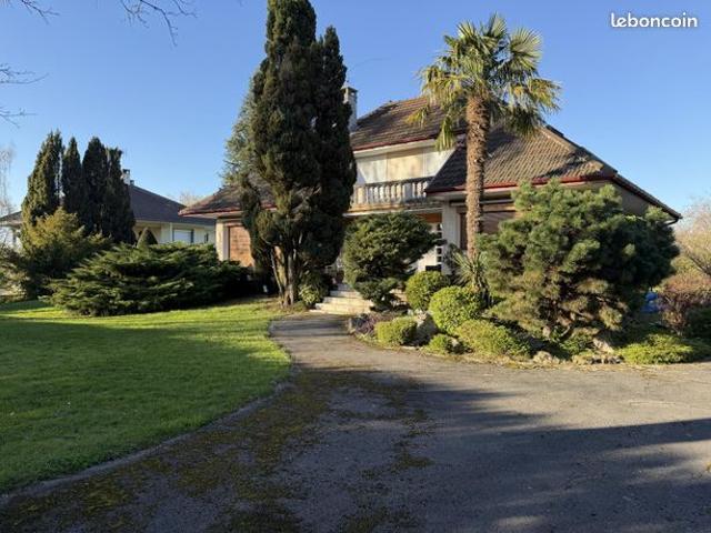 Maison 8 pièces 192 m²