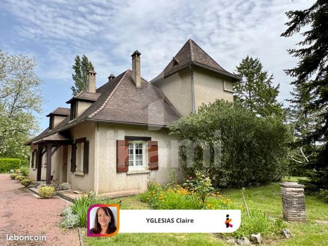 Maison 8 pièces 192 m²