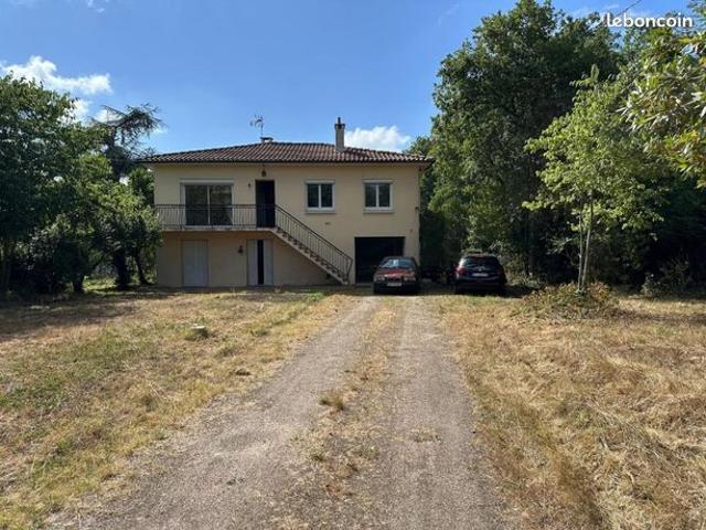 Maison 8 pièces 192 m²