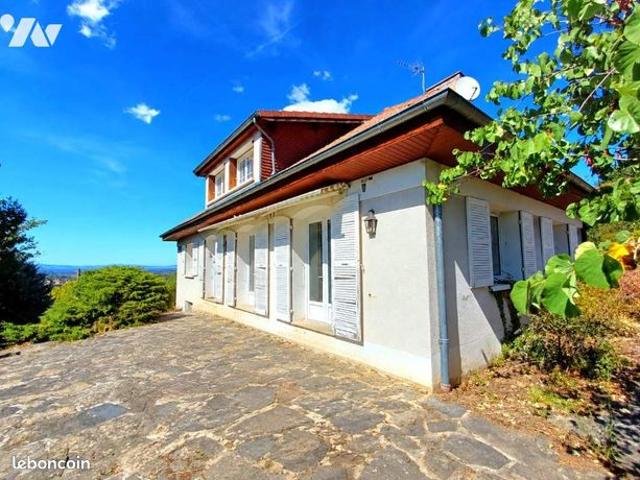 Maison 8 pièces 192 m²