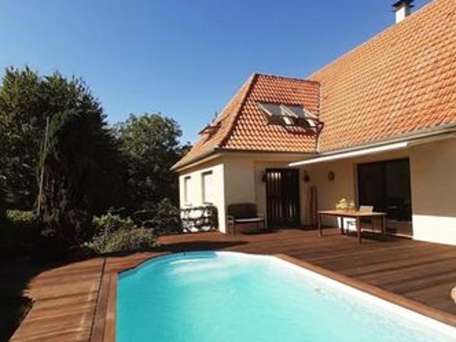 Maison 8 pièces 193 m²