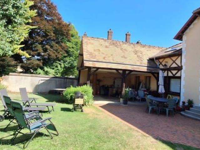 Maison 8 pièces 193 m²