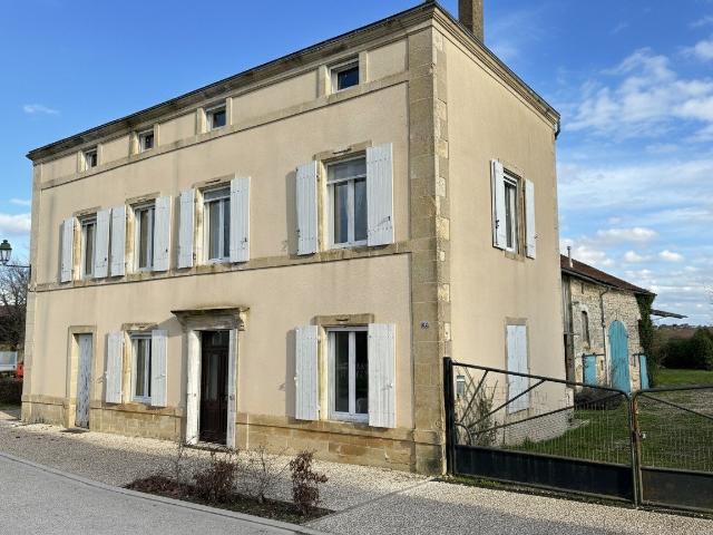 Maison 8 pièces 193 m²