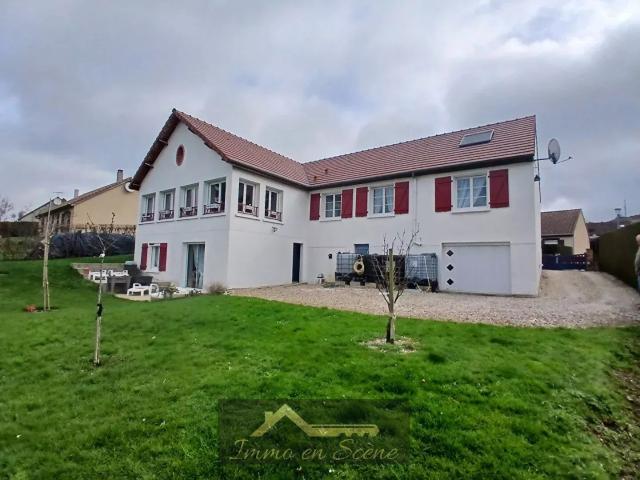 Maison 8 pièces 193 m²