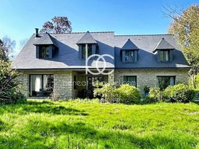 Maison 8 pièces 193 m²