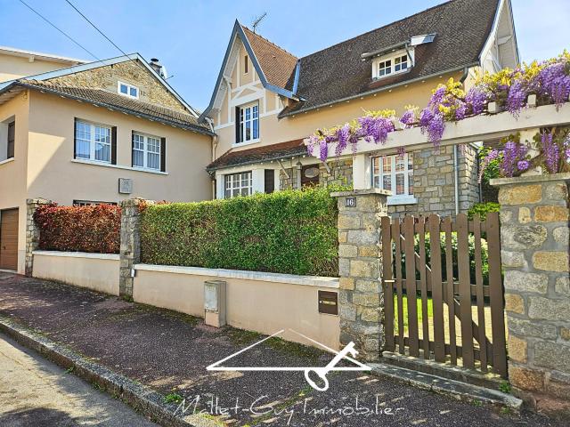 Maison 8 pièces 193 m²