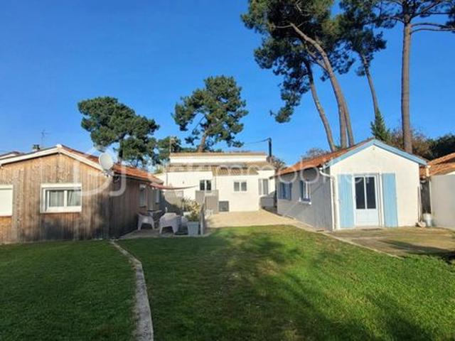 Maison 8 pièces 204 m²