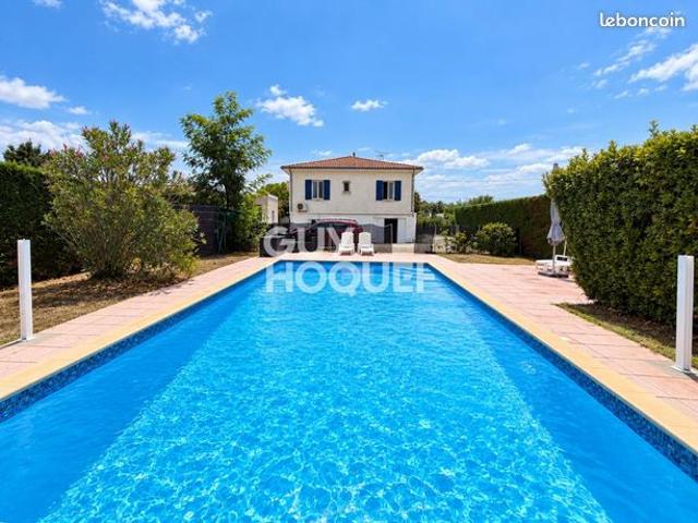 Maison 8 pièces 204 m²