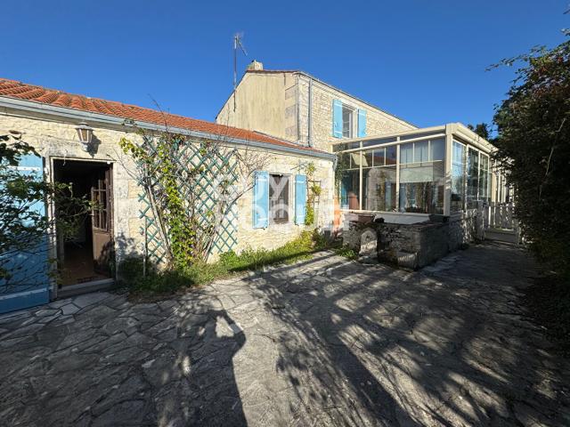 Maison 8 pièces 204 m²