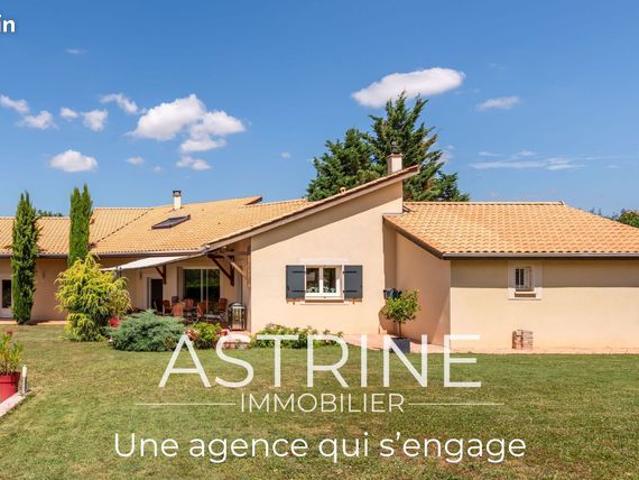 Maison 8 pièces 204 m²