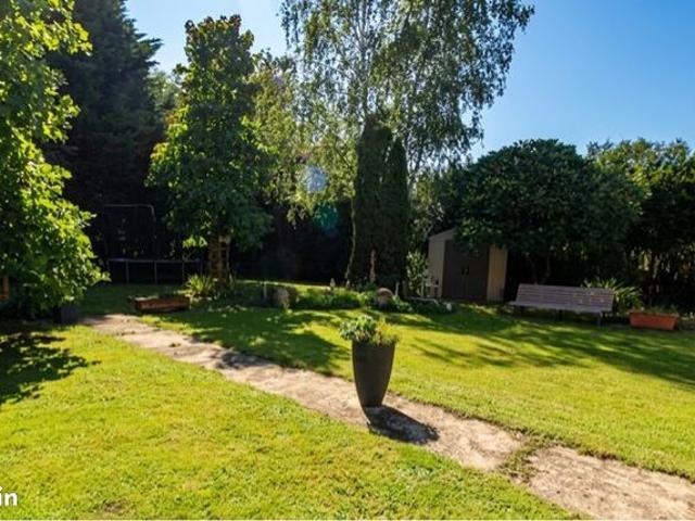 Maison 8 pièces 204 m²