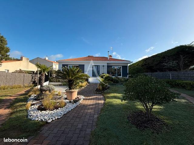 Maison 8 pièces 204 m²