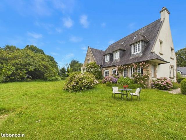Maison 8 pièces 205 m²