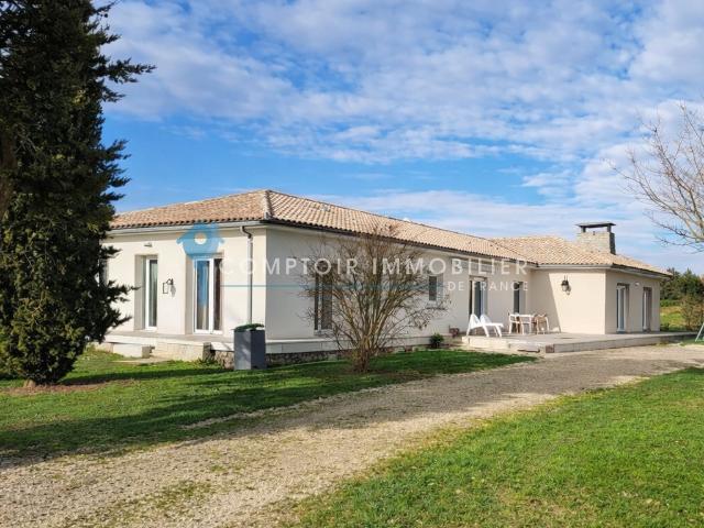 Maison 8 pièces 212 m²