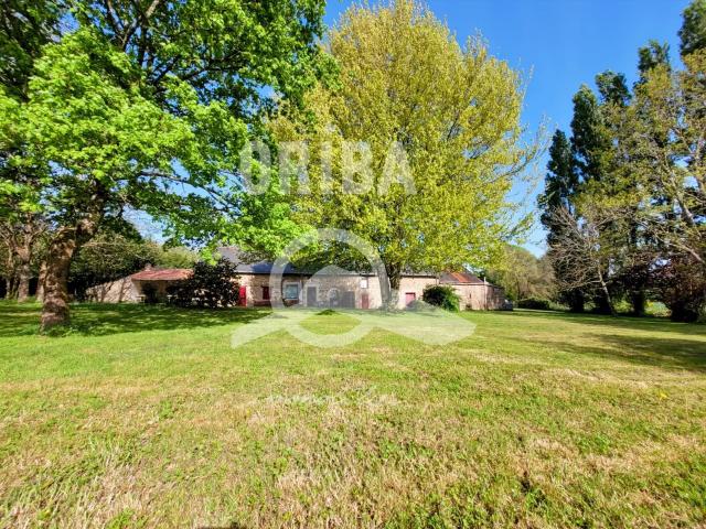 Maison 8 pièces 205 m²
