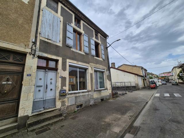 Maison 8 pièces 205 m²