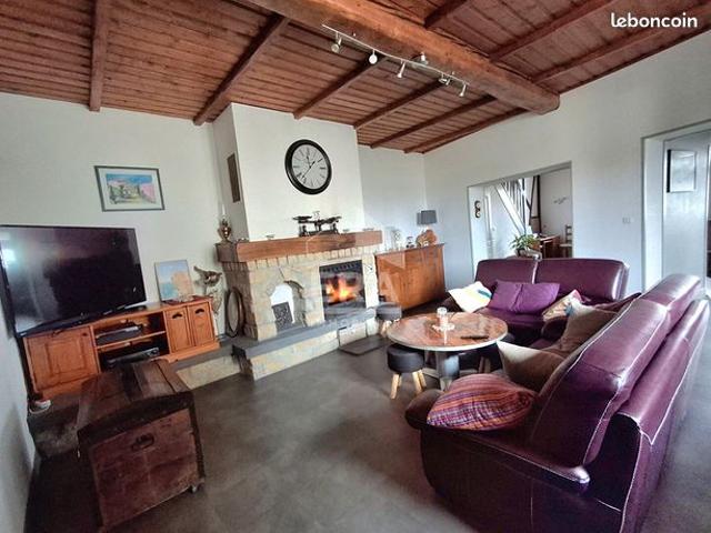 Maison 8 pièces 205 m²
