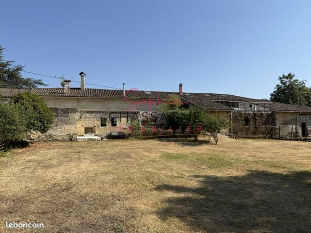Maison 8 pièces 205 m²
