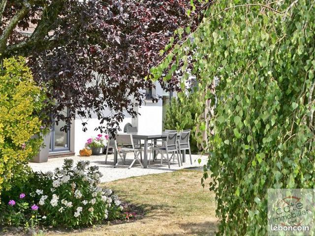 Maison 8 pièces 205 m²