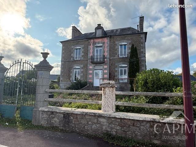 Maison 8 pièces 206 m²