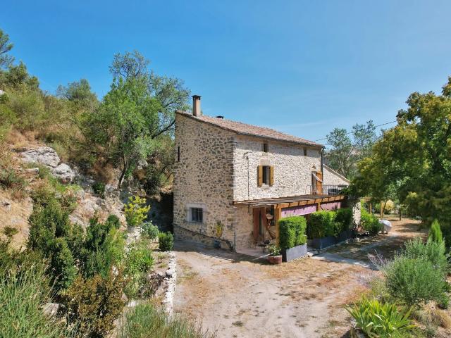 Maison 8 pièces 206 m²