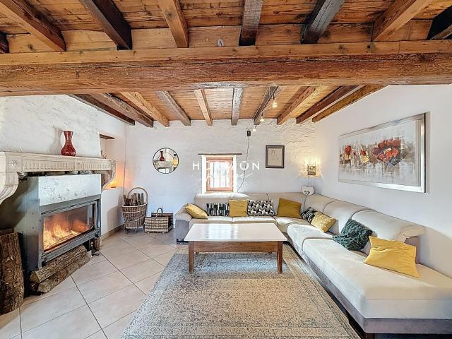Maison 8 pièces 206 m²