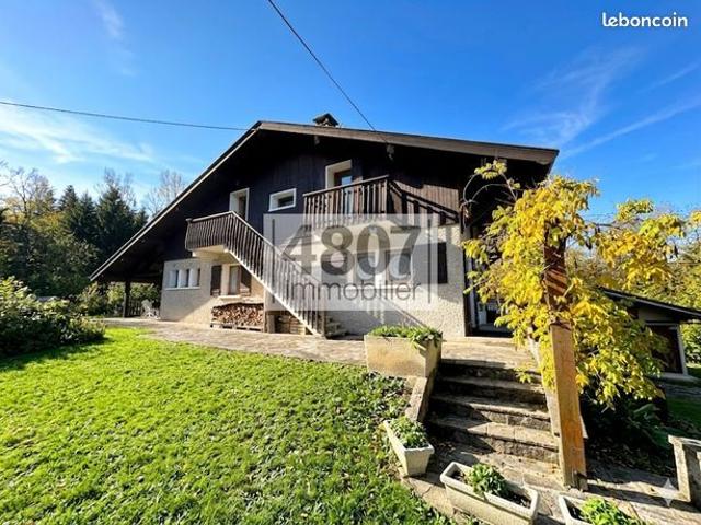 Maison 8 pièces 206 m²