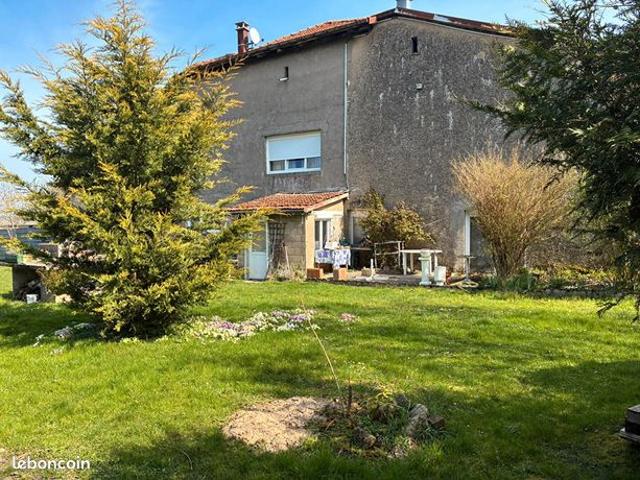 Maison 8 pièces 206 m²